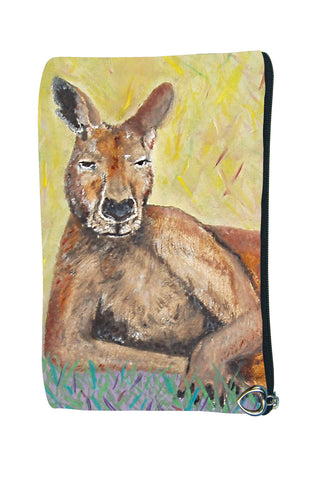 Kangaroo make-up bag